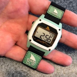FreeStyle Shark Clip Watch